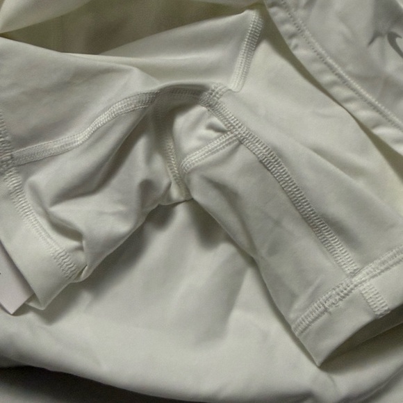 🆕 Nike One Women's Dri-FIT Ultra High-Waisted Skort Size XS - Picture 14 of 14